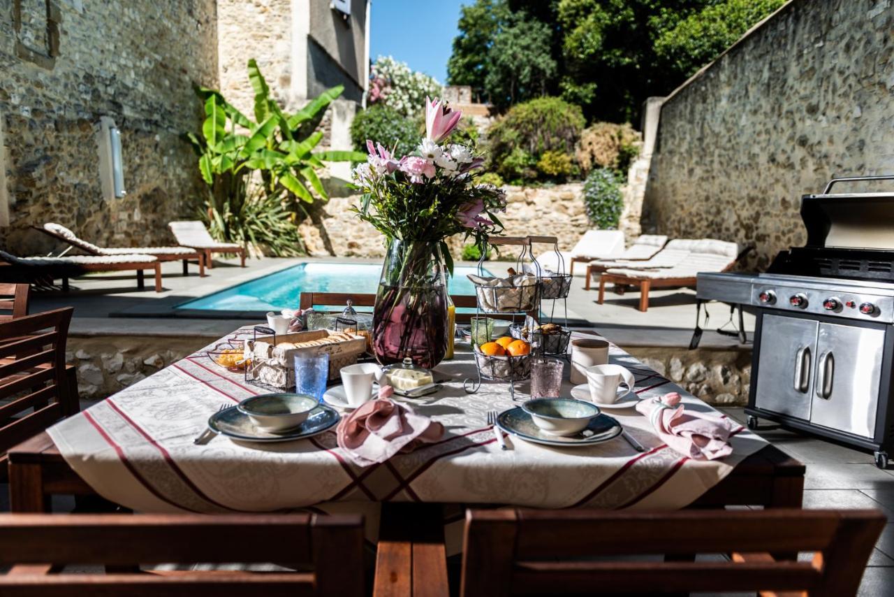 La Maison De Livia, Chambres D'Hotes, Piscine Chauffee, Proche Uzes, Nimes, Ales Sauzet  Exterior photo