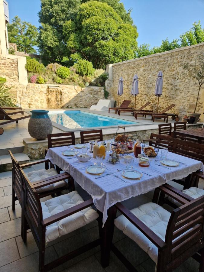 La Maison De Livia, Chambres D'Hotes, Piscine Chauffee, Proche Uzes, Nimes, Ales Sauzet  Exterior photo